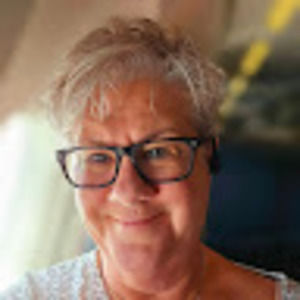 Meet your Posher, Sabrina